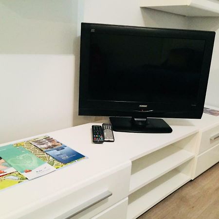 Miracle Apartman Sarvar Apartment Exterior photo